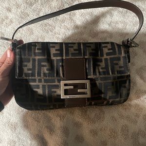 Fendi Baguette